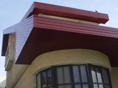 ארגז רוח מצופה אלומיניום לבן למראה נקי ועמידות